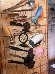 Kitchen utensils