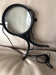 Pre-owned vintage Around The Neck Magnifier, boxed, black ...