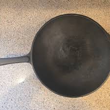 Cast Iron Wok for Sale in Gilbert, AZ - OfferUp