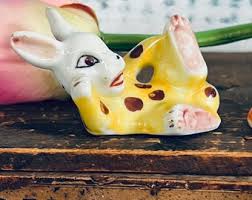 Vintage Set of Small Ceramic Easter Bunnies in Pajamas - Etsy