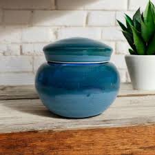 Keepsake Urn - Small Keepsake Size Urn - Approximate Dimensions - 3.5" X 3.75" - Capacity 15 Cubic Inches - Special Small Urn -SFT-KSK-4 - Etsy