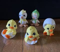 Vintage Hand painted Ceramic Set of 3 Ducklings in Eggs with Momma/Dad Easter | eBay