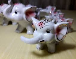 7 Adorable Elephant Figurines Vintage Bisque Animal Statuette Retro Hand Painted Collectible Porcelain Miniature Family Christmas Gift - Etsy
