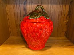 Vintage Handpainted Strawberry Cookie Jar With Lid - Etsy