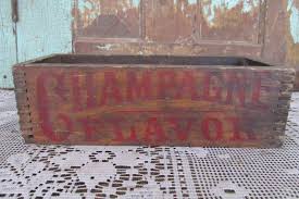 RARE ANTIQUE VINTAGE WOODEN PLUG TOBACCO BOX PIPER HEIDSIECK ...