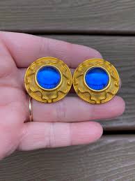 Vintage Jewelry Signed Leslie Block Gorgeous Gold Tone and Blue Jelly Cabochon Etruscan Runway Clip on Earrings - Etsy Hong Kong