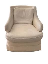 Sold at Auction: VINTAGE HENREDON SWIVEL CLUB CHAIR