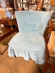 Here are some Sunday steals to inspire your Sunday antiquing! 1. This fun and funky little table is only $36. The top is chippy perfection! 2. The cool pair of Ethan Allen