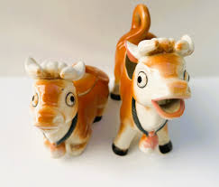 Vintage Kitsch Cow Creamer and Sugar Bowl With Lid #8051 - Etsy