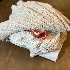Lot 23 Assorted Doilies Lace Table Runners Napkins ...