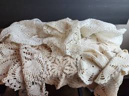 Lot of 5 Vintage Crocheted Lace Doilies Doily Few Stains ...