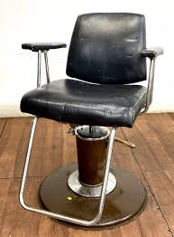 Sold at Auction: Vintage Belmont Vinyl Barber's Chair