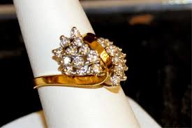 Sold at Auction: 18kyg diamond Cocktail Ring 1ctw