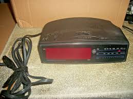 Vintage General Electric GE Digital Clock Radio/Alarm | eBay
