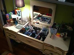 My husband surprised me with a vintage vanity! I spent the ...