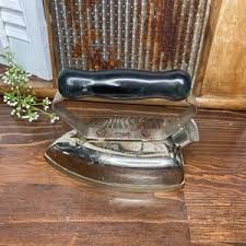Vintage Heavy Electric Universal Iron, Laundry Room Decor Shelf Sitter - Etsy
