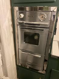 Can anyone identify this oven? : r/Appliances