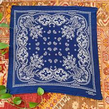 Set of Two Vintage Elephant Brand Red & RN 13960 Blue ...