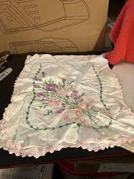 Vintage Hand Embroidered Dresser or Buffet Scarf Horseshoe ...