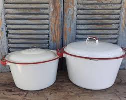Vintage Red and White Pots Rustic Country Farmhouse Kitchen ...