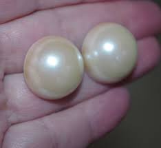 MAJORCA PEARL VINTAGE QUALITY ROUND DOME 20 MM STUDS ...