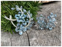 18K White Gold and Blue Topaz Pin and Earring Set. For Sale ...