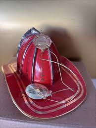 Bradford Exchange Courage Under Fire Heirloom Porcelain red ...