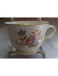 Cunningham & Pickett:Lotus Cup - D & J's Antiques and Things