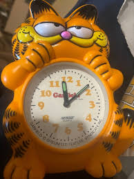 Garfield the Cartoon Cat Battery Operated Alarm Clock in Original Box .working in Excellent Condition . - Etsy Norway