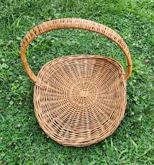 Vintage Gathering Wicker Basket - Etsy