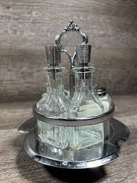 Small Vtg 5 Item Glass Cruet Set Salt Pepper Oil Vinegar ...