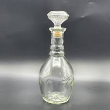 Vintage Liquor Bottle Decanter Star Burst Design Clear Clean Neck Cork Lid 1968