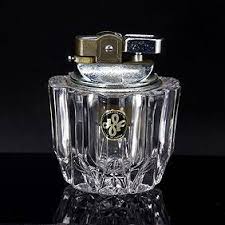 Vintage Japanese Marble Table Lighter: Elegant Simplicity