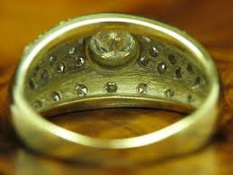 14kt 585 Yellow Gold Ring 1,01ct Brilliant Decorations ...