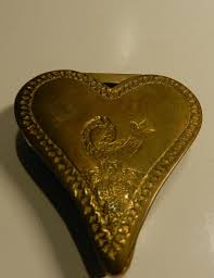 Vintage Heart-Shaped Signed WM Adaptation Pill/Snuff Brass ...