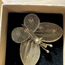 Vintage Mesh Gold Tone Wire Brooch Pin Butterfly | eBay