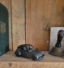 Vintage Die-cast Volkswagen Beetle Novelty Pencil Sharpener ...