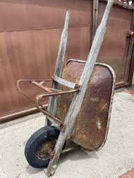 Wheel Barrow $5 for Sale in Los Angeles, CA - OfferUp