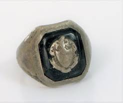 VTG BEAUTIFUL STERLING SILVER RING SIZE 5 BLACK ENAMEL CLASS SIGNET COAT OF ARMS | eBay