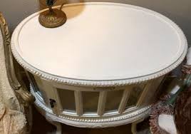 Almadora Creamy White Chic Oval Butlers/Curio Cabinet for Sale in Lynnwood, WA - OfferUp