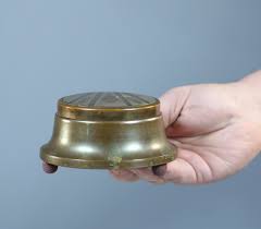 Art Deco Vanity Powder Puff Wind Up Music Box Metal Antique Brass Finish | eBay