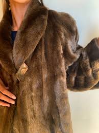 Vintage faux fur coat – TwigsVintage