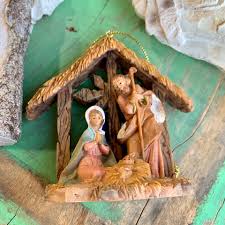 Holy Family Ornaments – Love and Honor Jesus