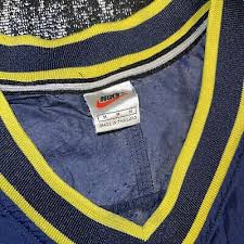 Vintage Nike V Neck Windbreaker Mens M Center Swoosh Middle ...