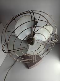 Vintage Montgomery Ward Metal RETRO tabletop oscillating fan. | EstateSales.org