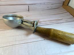 Antique Wood Handle Ice Cream Scoop Brass Fittings - Etsy