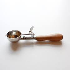 mechanicalicecreamscoop5_ba3c5651-298b-4e03-a41e-197dd353c137.jpg?v=1634157587&width=1946