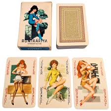 Offset es Jatekkartya Nyomda “Romikartya 2” Pin-Up Playing ...