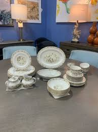 ROYAL DOULTON CHINA MANDALAY PATTERN 34 PIECE SET – Consign & Design