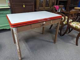 Best paint for glossy black vintage table makeover?